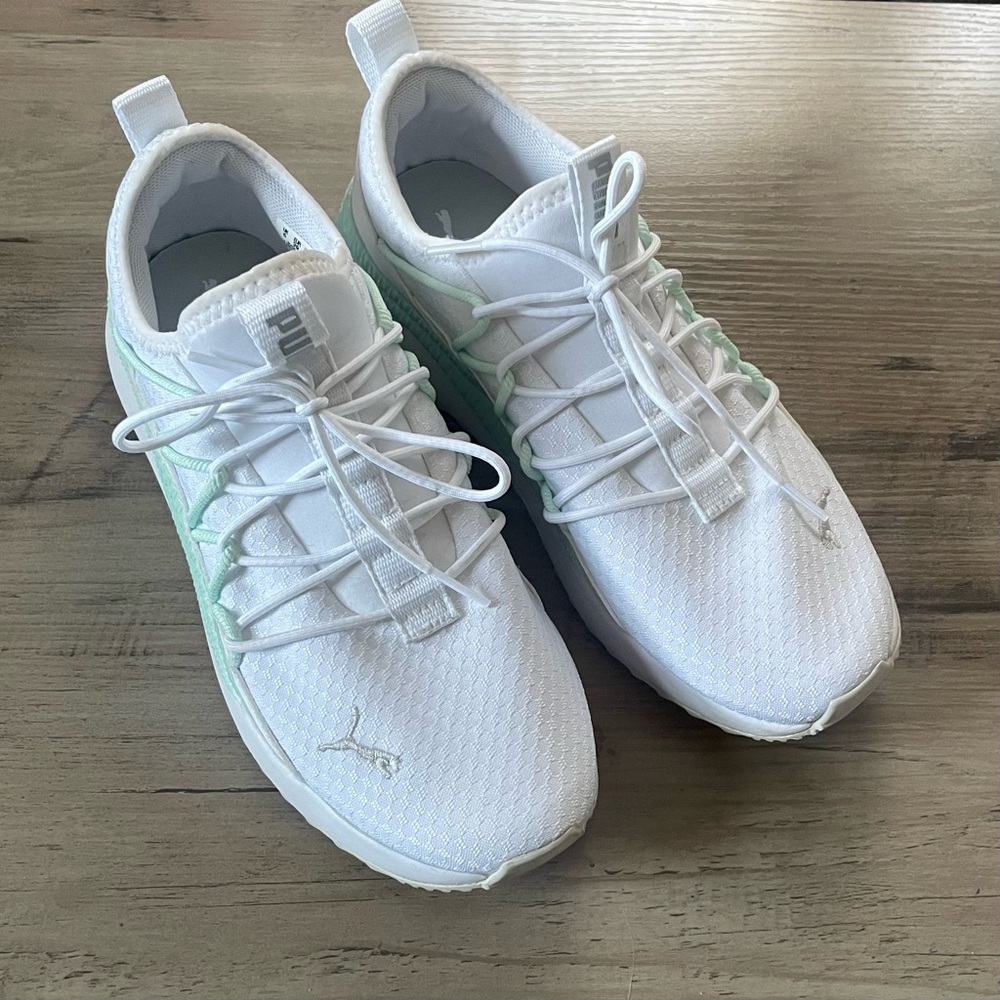 Puma Women’s SoftFoam Plus Sneakers White and Mint Green - Picture 5 of 7